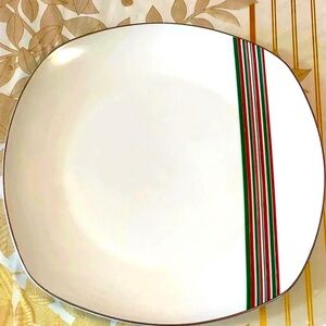 SAMBA Porcelain Christmas holiday square dinner salad plate 10 1/2